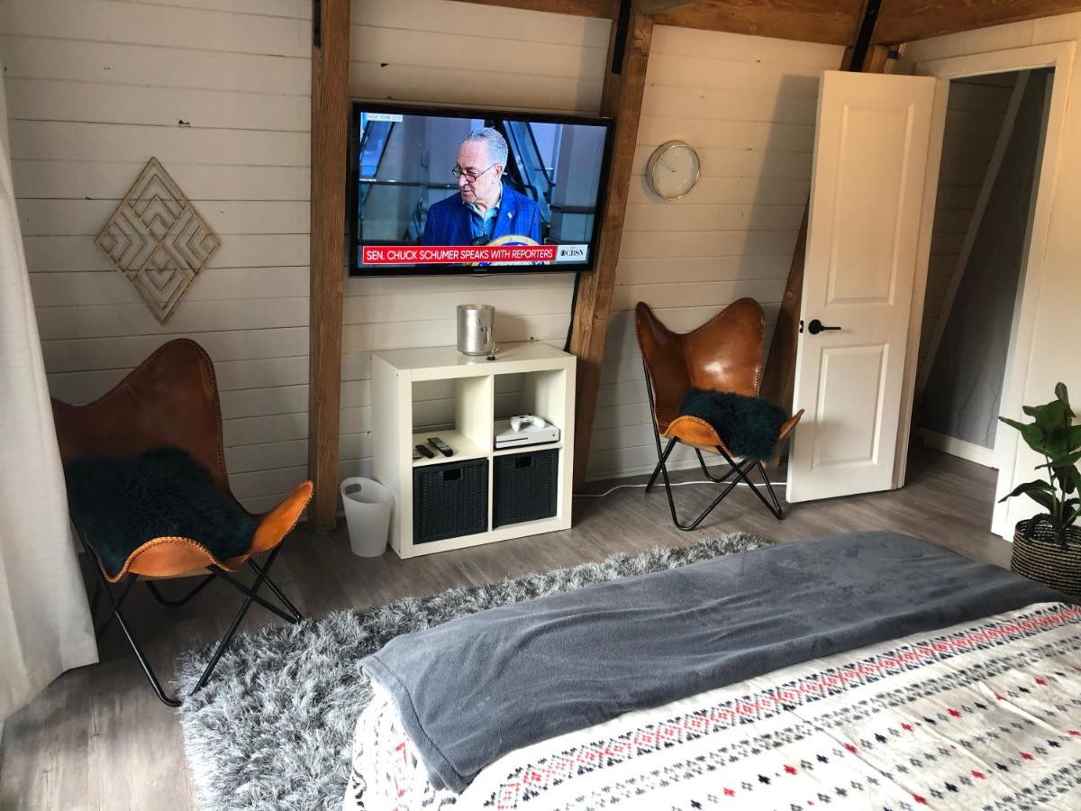 Maison Solange-Red Barn Farmhouse Style- Moonridge Big Bear City Exteriör bild